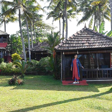 Blue Water Beach Resort Varkala Eksteriør bilde
