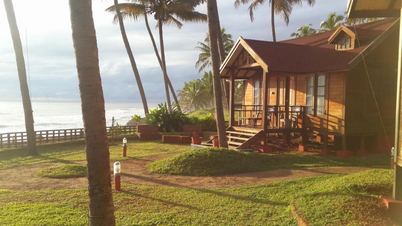 Blue Water Beach Resort Varkala Eksteriør bilde