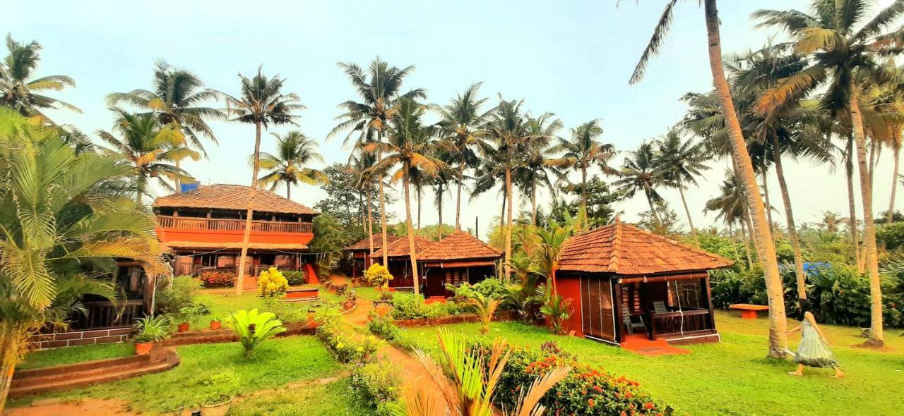 Blue Water Beach Resort Varkala Eksteriør bilde