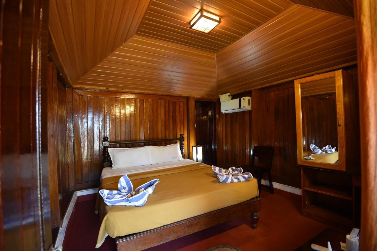 Blue Water Beach Resort Varkala Eksteriør bilde