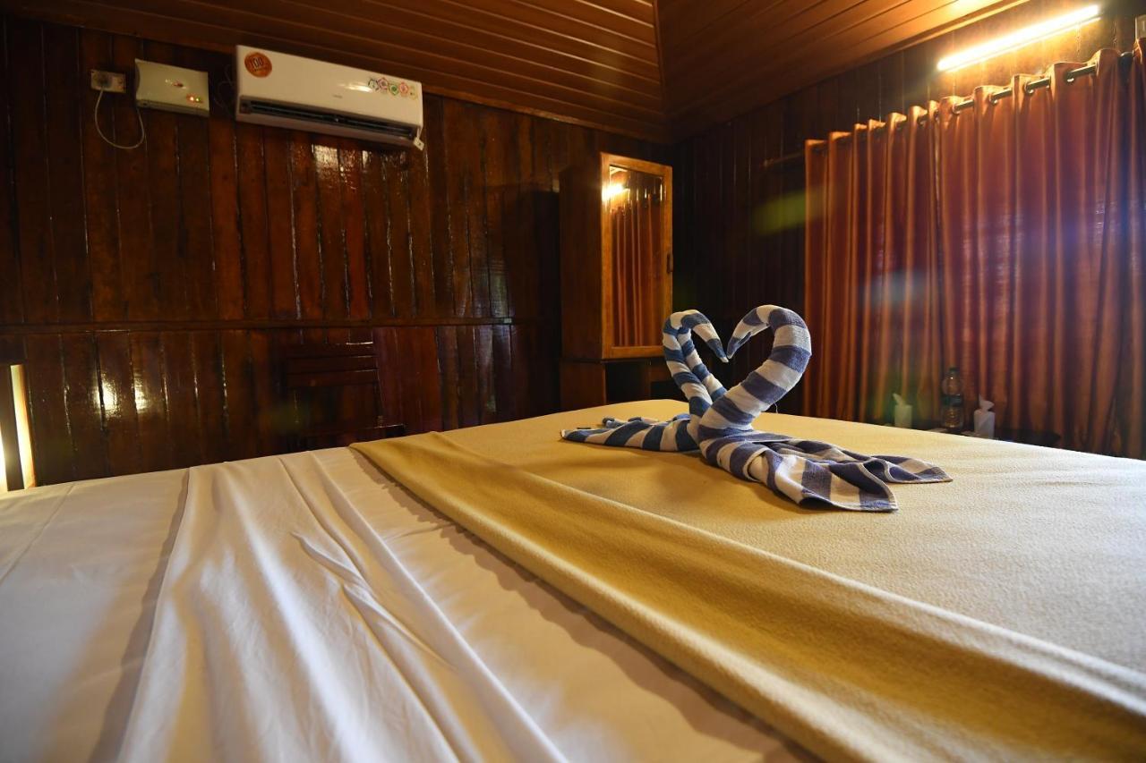Blue Water Beach Resort Varkala Eksteriør bilde