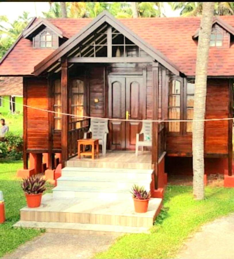 Blue Water Beach Resort Varkala Eksteriør bilde