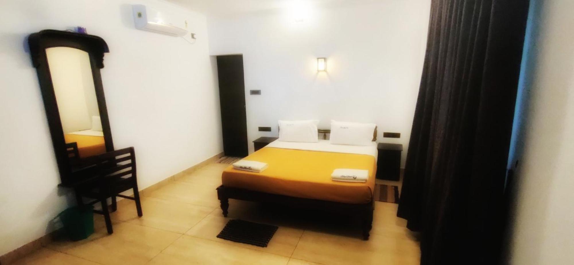 Blue Water Beach Resort Varkala Eksteriør bilde