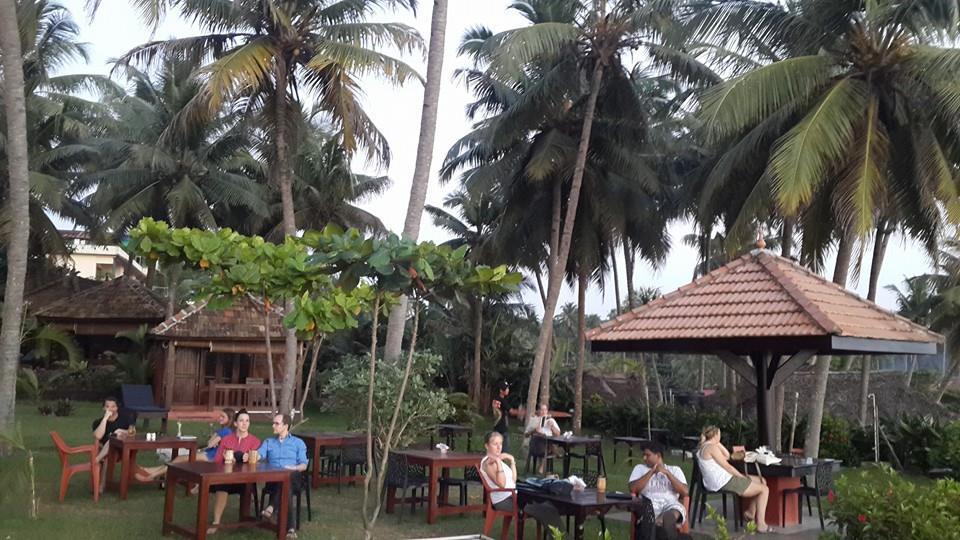 Blue Water Beach Resort Varkala Eksteriør bilde