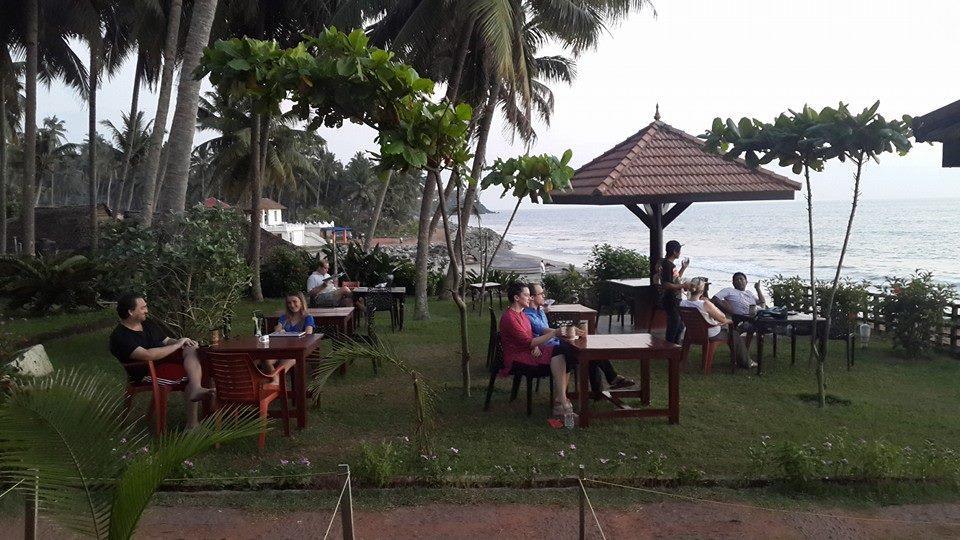 Blue Water Beach Resort Varkala Eksteriør bilde